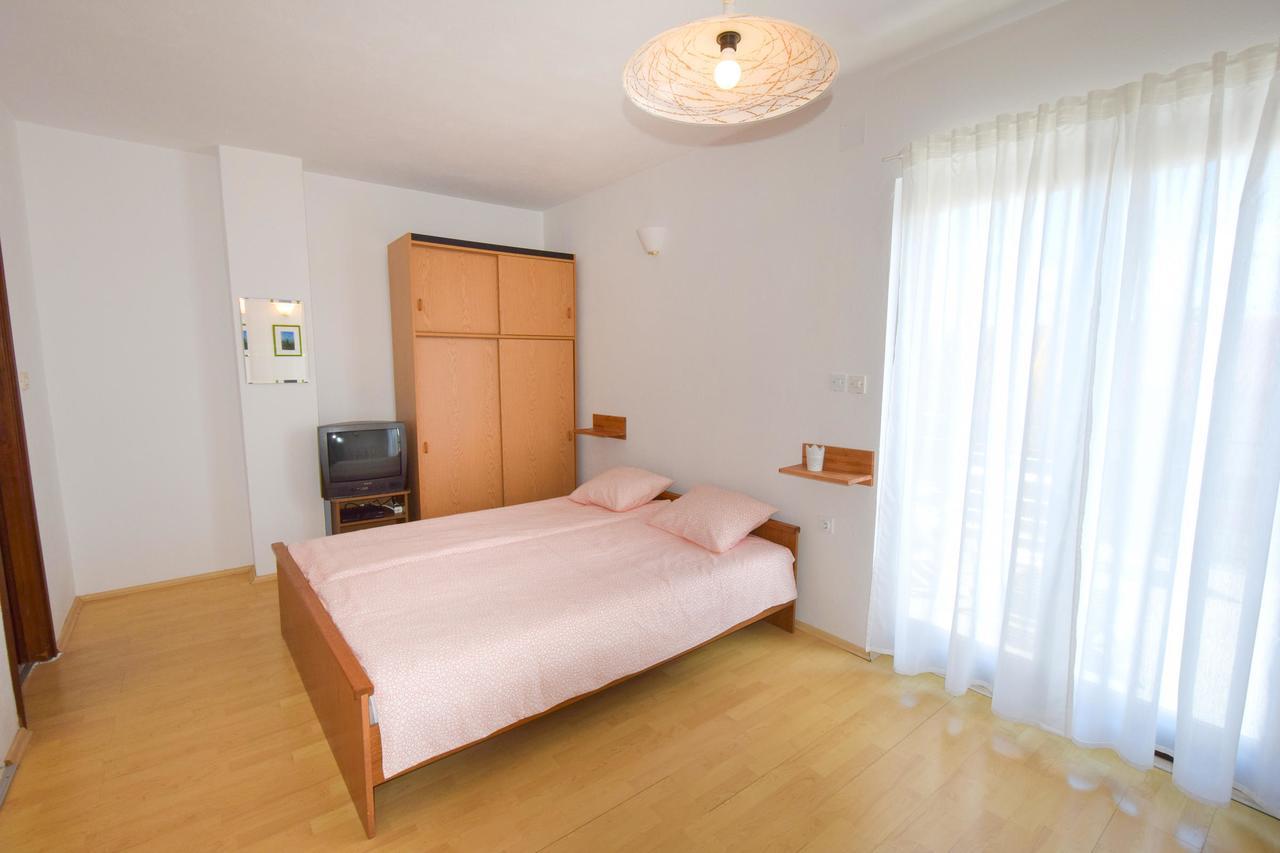 Apartments Vera Малинска Экстерьер фото